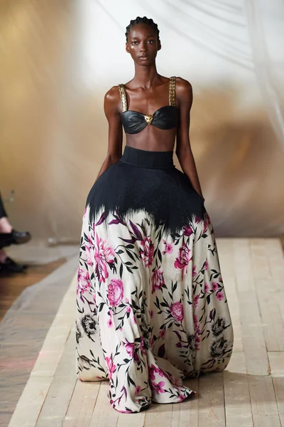 Look 21